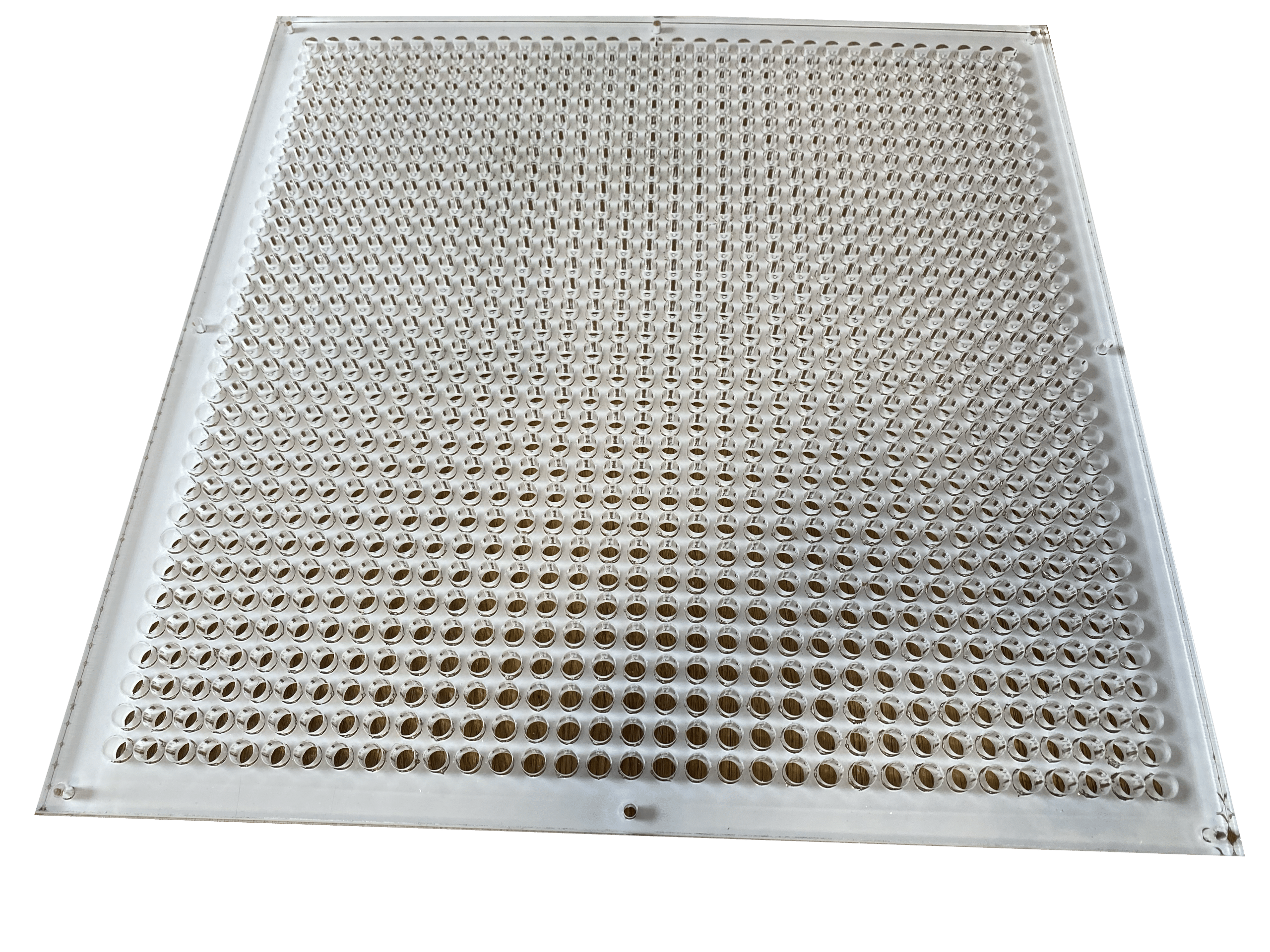 Decoupe grille plexiglas